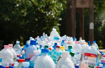 plastic waste recycling strategies